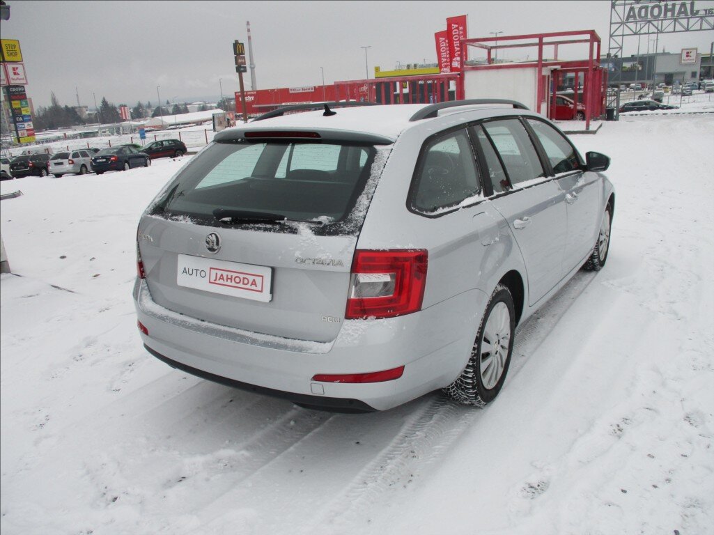 Škoda Octavia Kombi 2,0 l 110 kw
