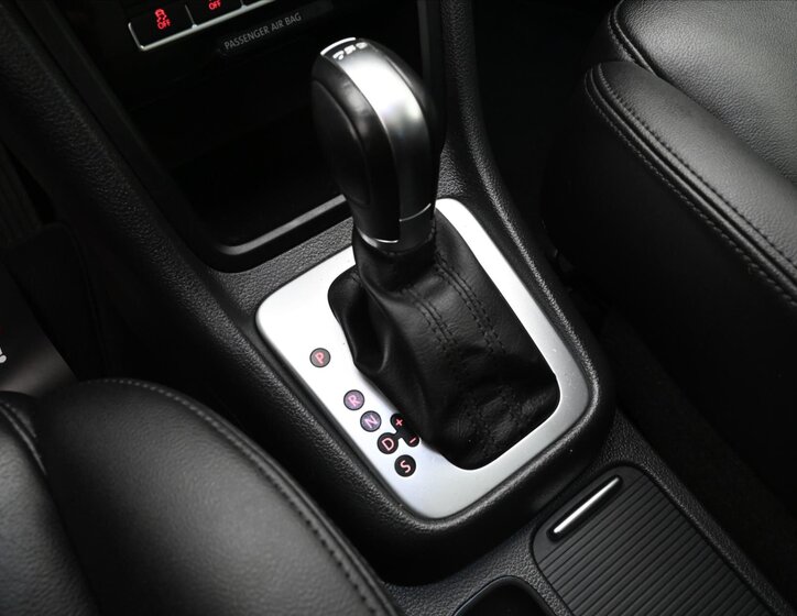 Volkswagen Sharan MPV 2,0 l 110 kw