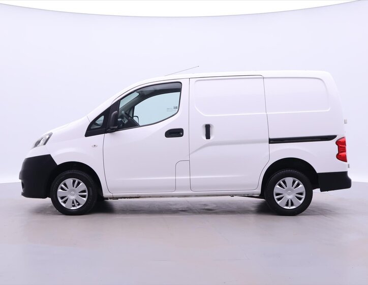 Nissan NV200 4