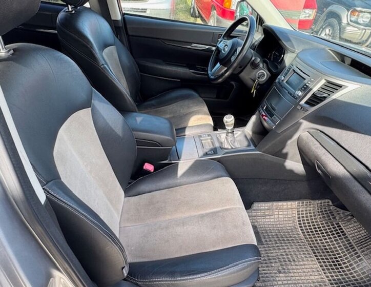 Subaru Legacy Kombi 2,0 l 110 kw