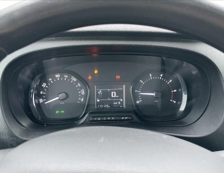 Opel Vivaro Ostatní 2,0 l 106 kw