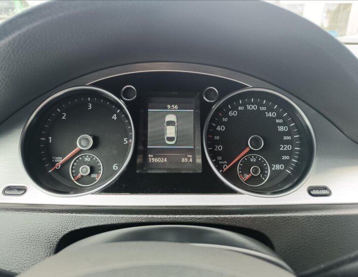 Volkswagen Passat CC Sedan / Limuzína 2,0 l 103 kw