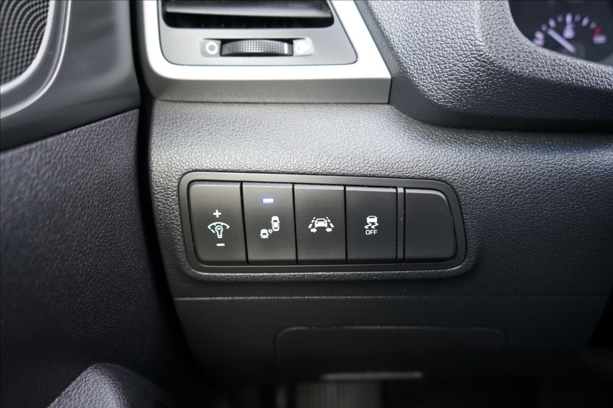 Hyundai Tucson SUV / Terénní 2,0 l 100 kw