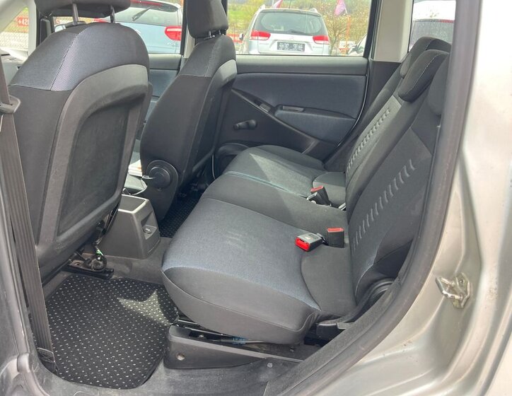 Fiat Idea Kombi 1,4 l 57 kw