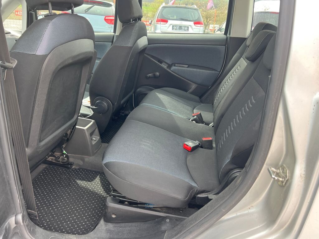 Fiat Idea Kombi 1,4 l 57 kw