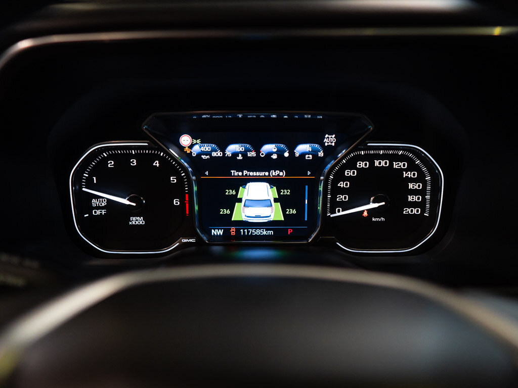 GMC Yukon SUV 6,2 l 313 kw