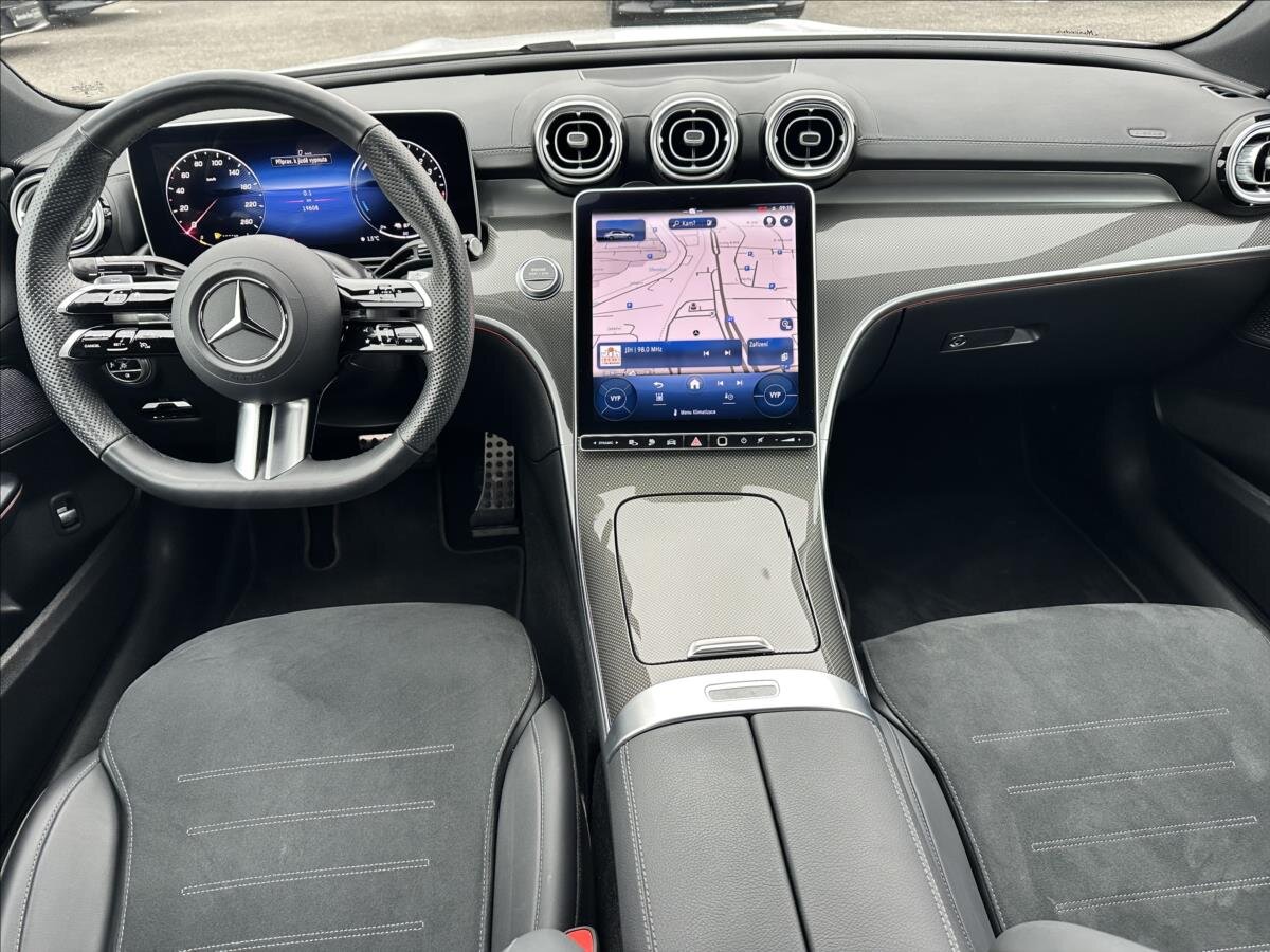 Mercedes-Benz Třídy C Sedan / Limuzína 2,0 l 145 kw