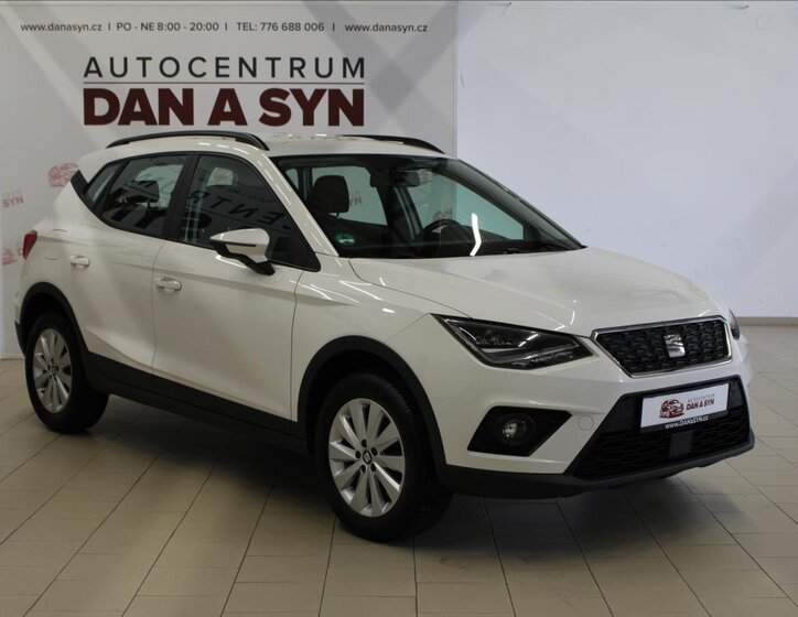 Seat Arona 3