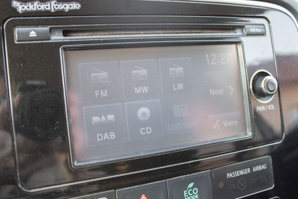 Mitsubishi Outlander SUV / Terénní 2,3 l 110 kw