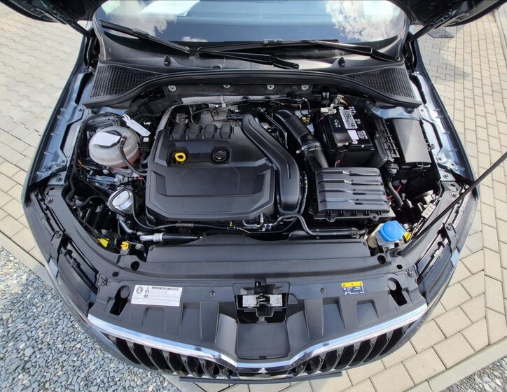 Škoda Octavia Kombi 1,5 l 110 kw