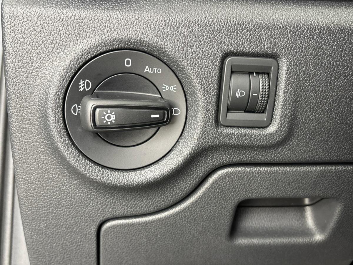 Škoda Fabia Hatchback 999,0 85 kw