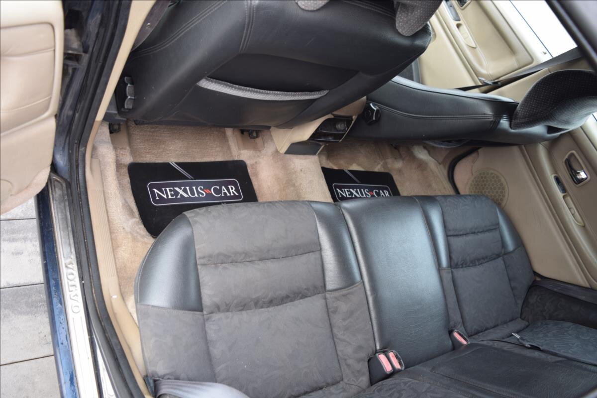 Volvo V70 Kombi 2,5 l 103 kw