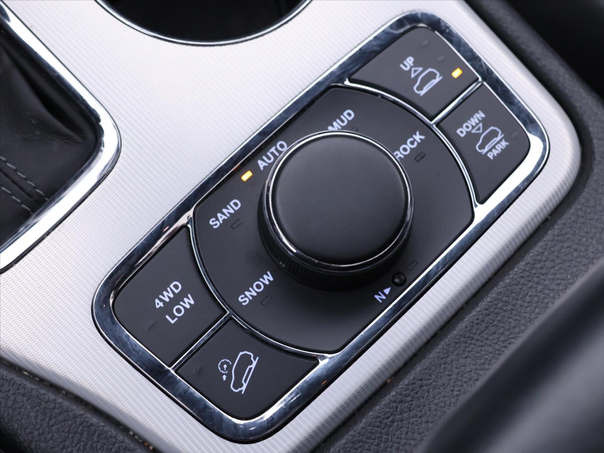 Jeep Grand Cherokee SUV / Terénní 3,0 l 184 kw