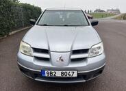 Mitsubishi Outlander 2