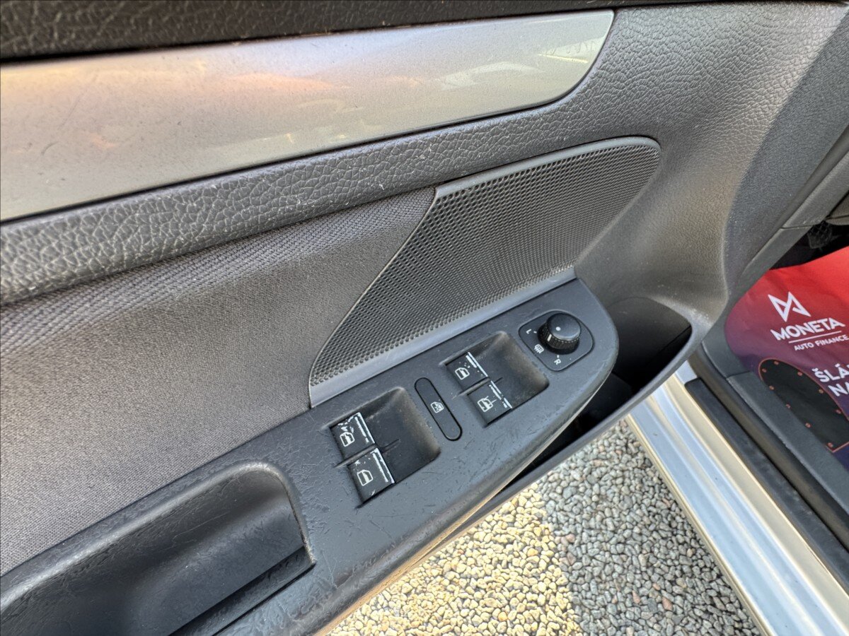 Volkswagen Golf Hatchback 1,6 l 85 kw