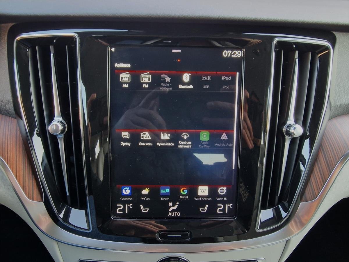 Volvo V60 Kombi 2,0 l 140 kw