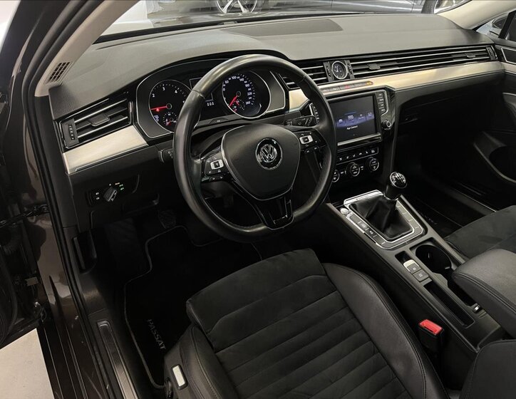Volkswagen Passat 6