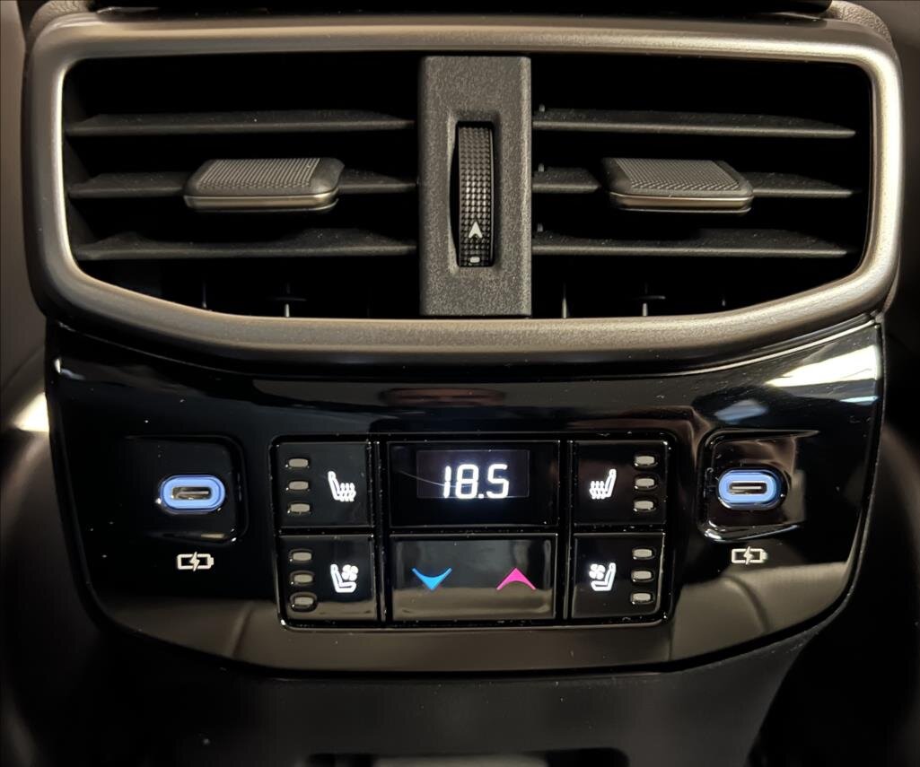 Lexus RX 450h plus SUV 2,5 l 227 kw