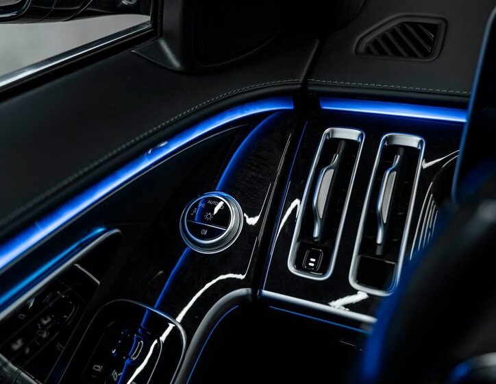 Mercedes-Benz Třídy S Sedan 2,9 l 243 kw