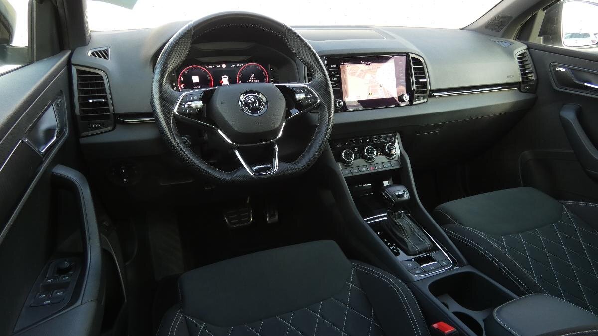 Škoda Karoq SUV / Terénní 1,5 l 110 kw