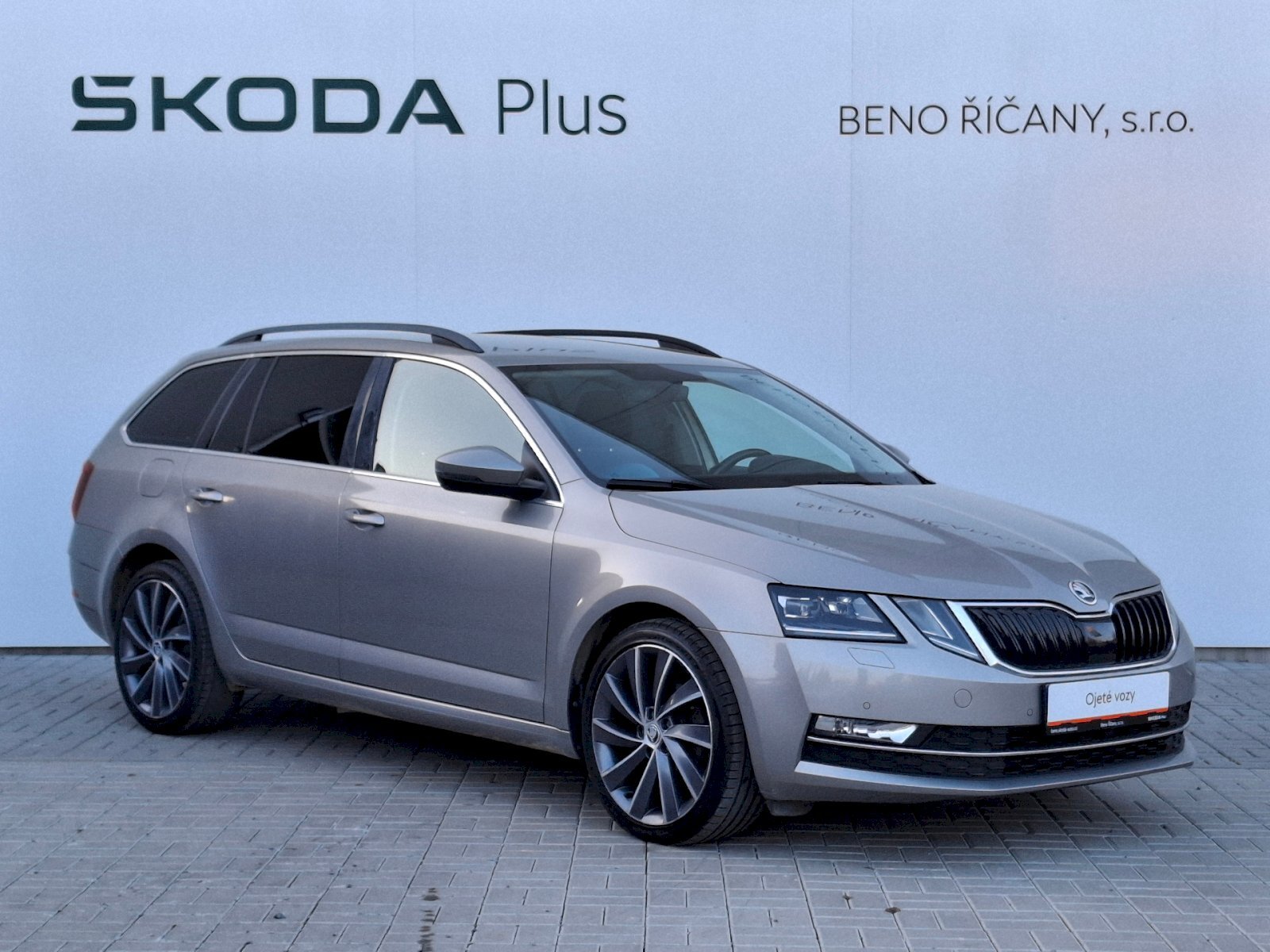Škoda Octavia Kombi 2,0 l 110 kw