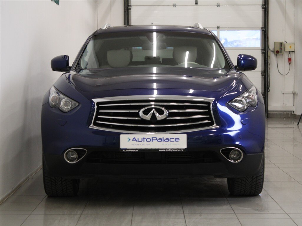 Infiniti QX70 SUV 3,0 l 175 kw