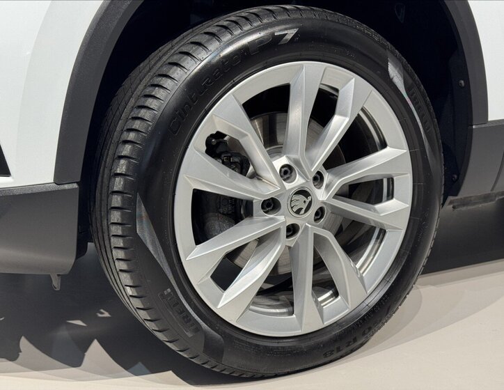 Škoda Karoq SUV / Terénní 2,0 l 110 kw