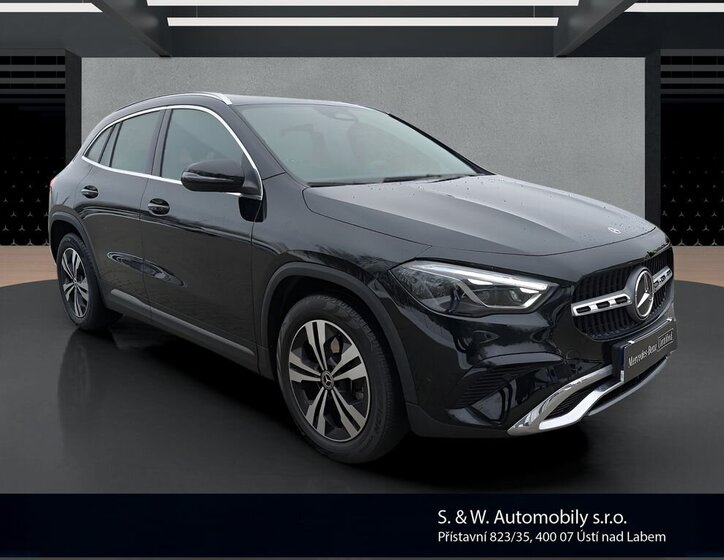 Mercedes-Benz GLA SUV / Terénní 2,0 l 85 kw