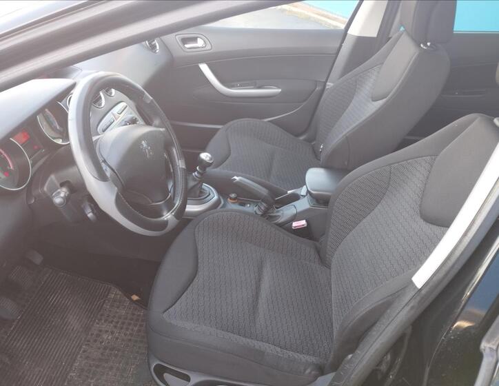 Peugeot 308 7