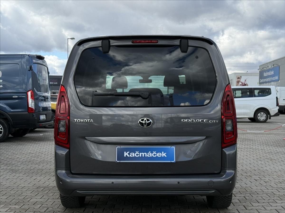 Toyota ProAce Ostatní 1,2 l 81 kw