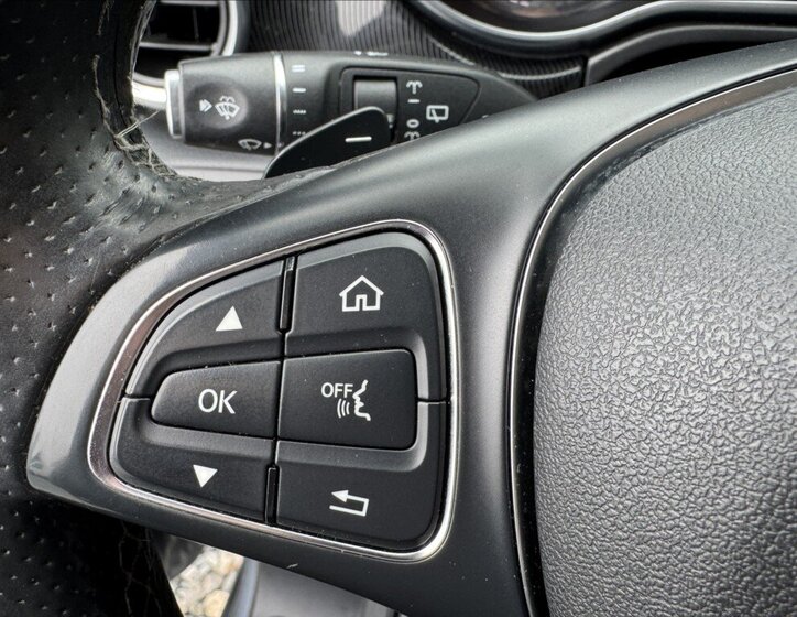 Mercedes-Benz Třídy V Kombi 2,1 l 120 kw