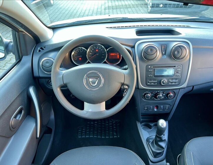 Dacia Sandero Hatchback 1,1 l 55 kw