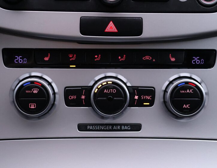 Volkswagen Passat Kombi 2,0 l 103 kw