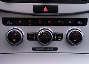 Volkswagen Passat Kombi 2,0 l 103 kw