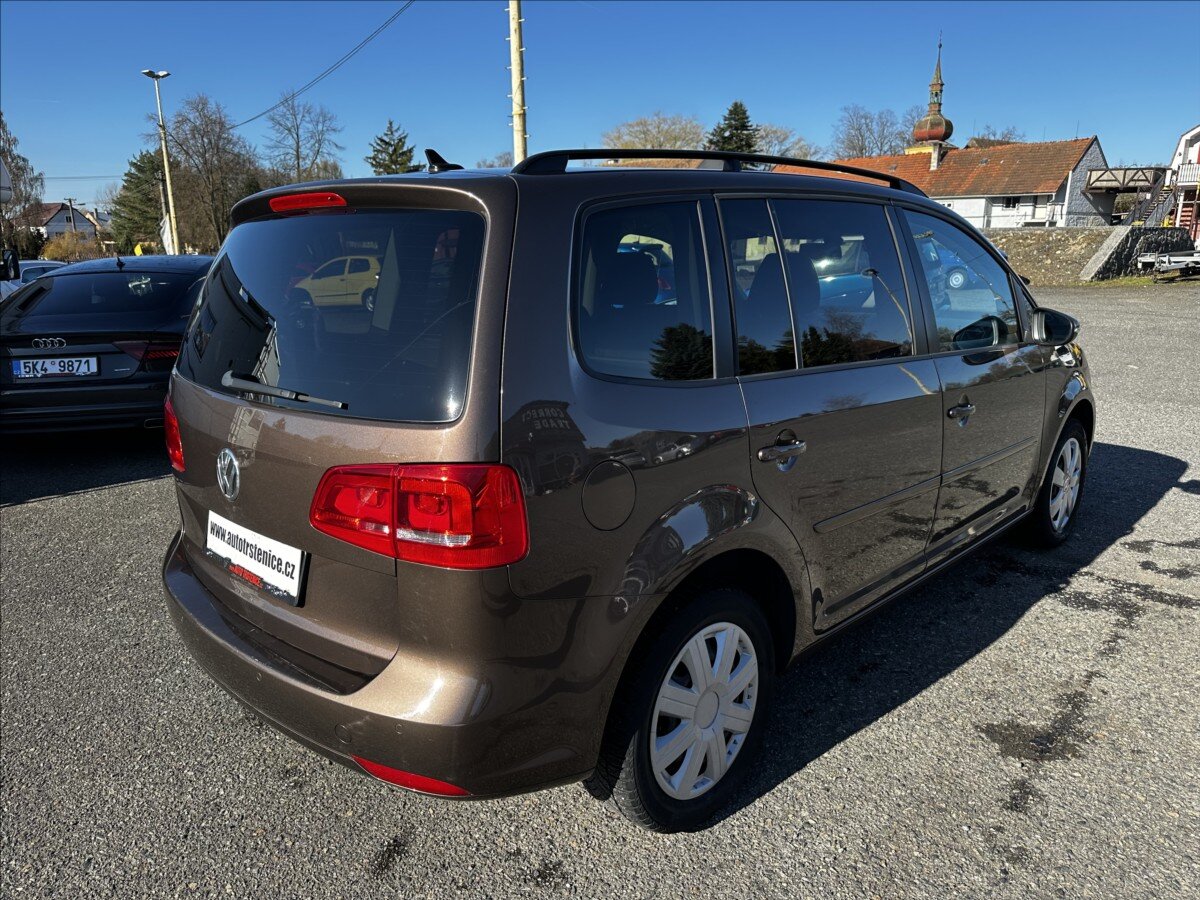 Volkswagen Touran MPV 1,2 l 77 kw