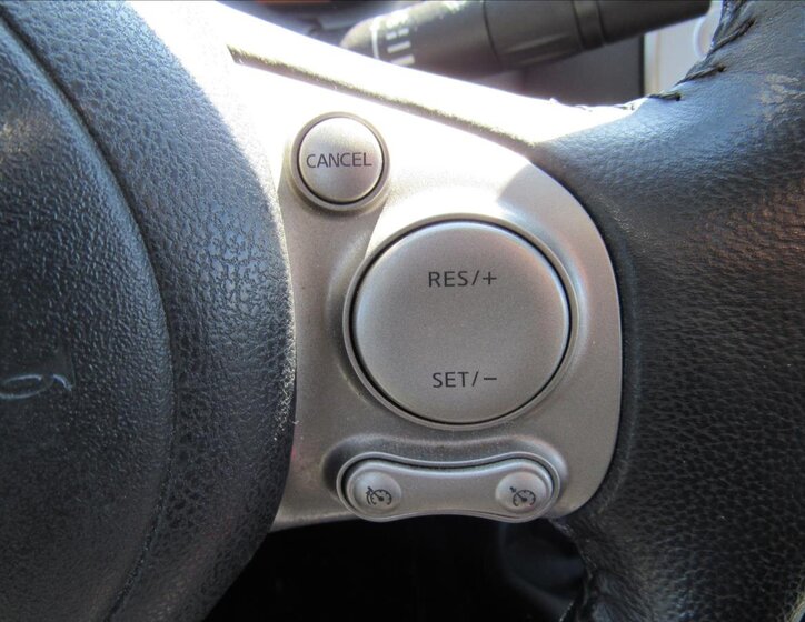 Nissan Micra Hatchback 1,2 l 59 kw