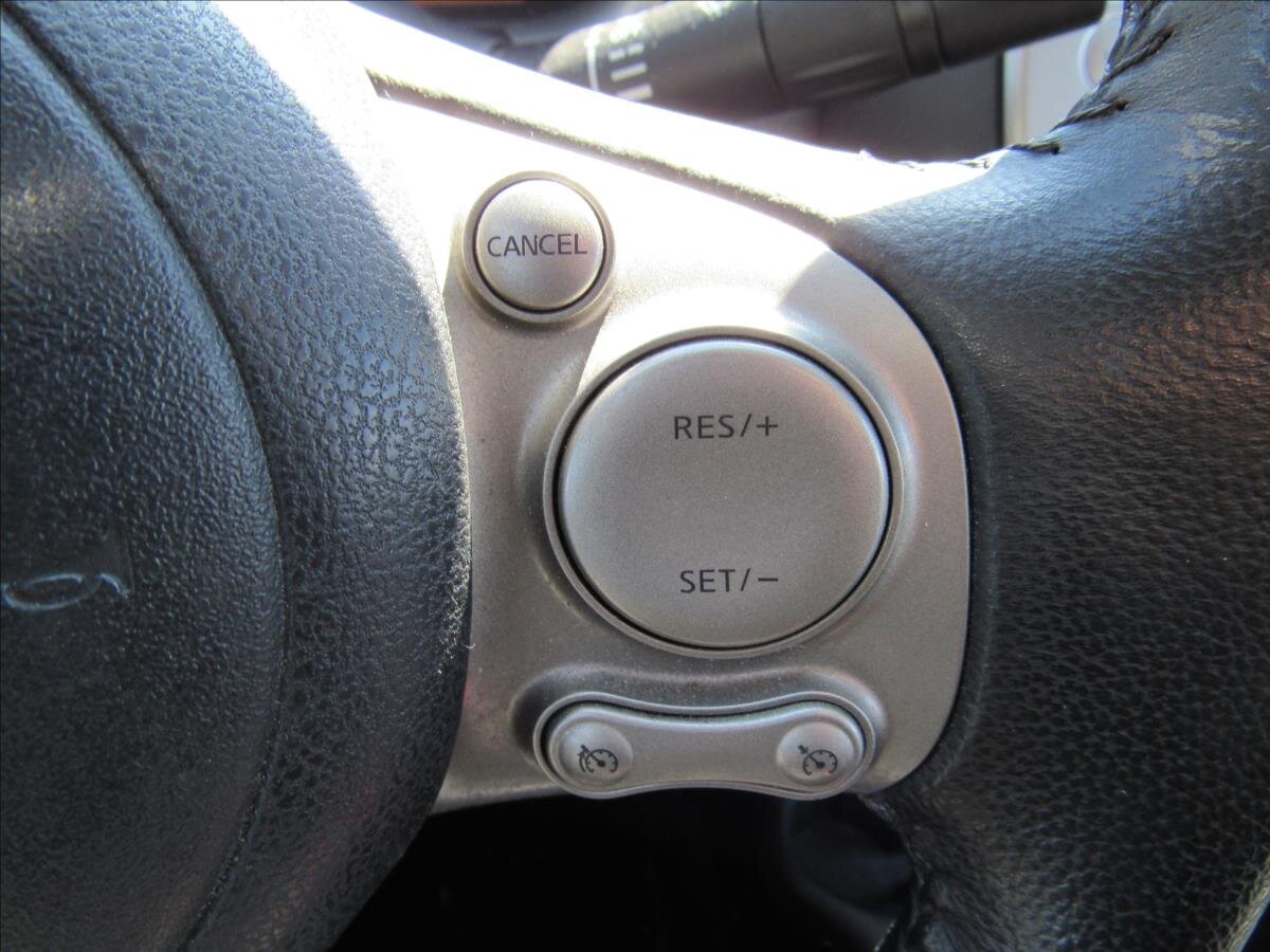 Nissan Micra Hatchback 1,2 l 59 kw