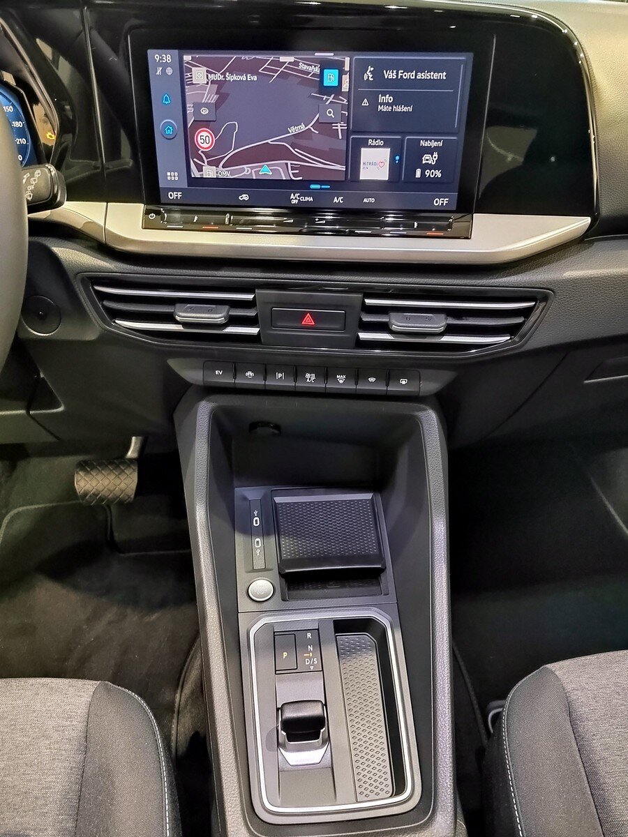 Ford Tourneo Connect MPV 1,5 l 110 kw