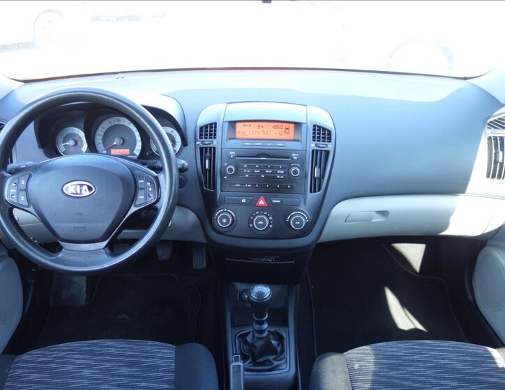 KIA Ceed 17