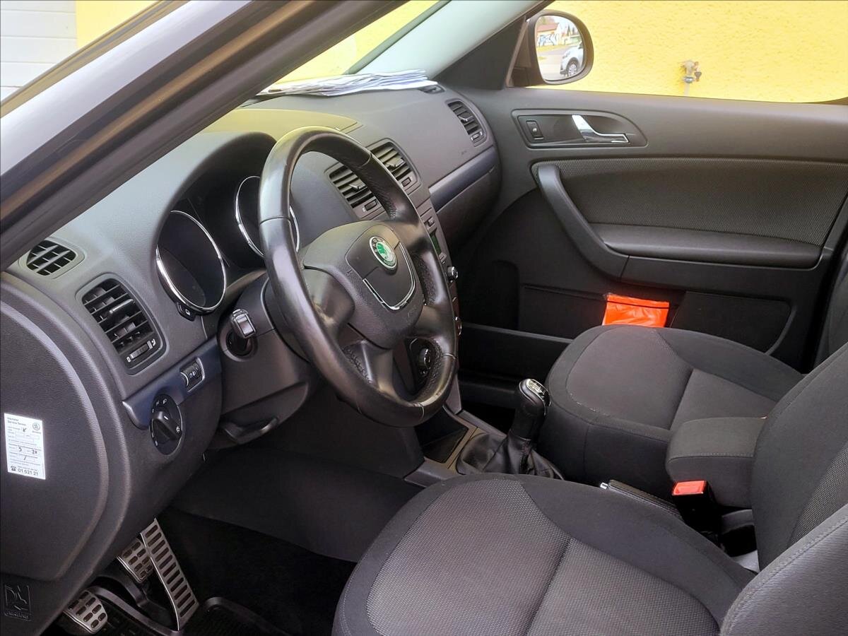 Škoda Yeti SUV / Terénní 1,2 l 77 kw