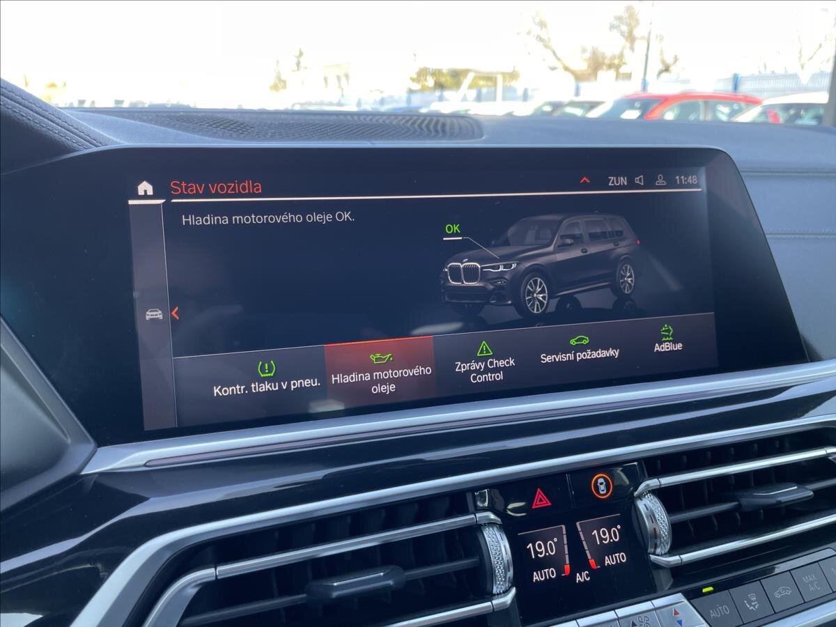 BMW X7 SUV / Terénní 3,0 l 195 kw