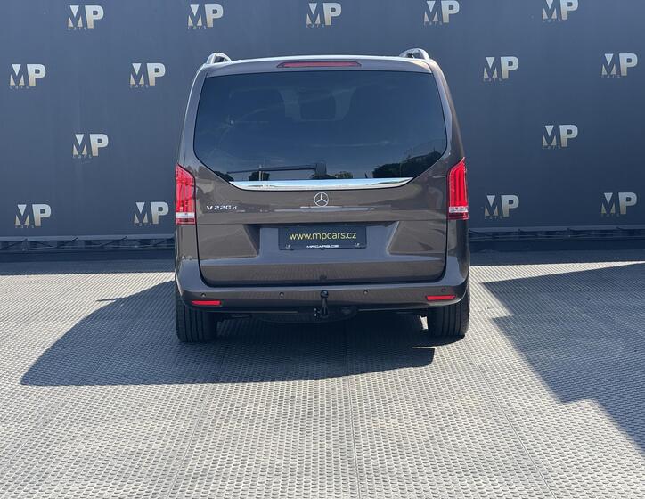 Mercedes-Benz Třídy V 8