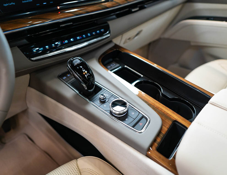 Cadillac Escalade 30