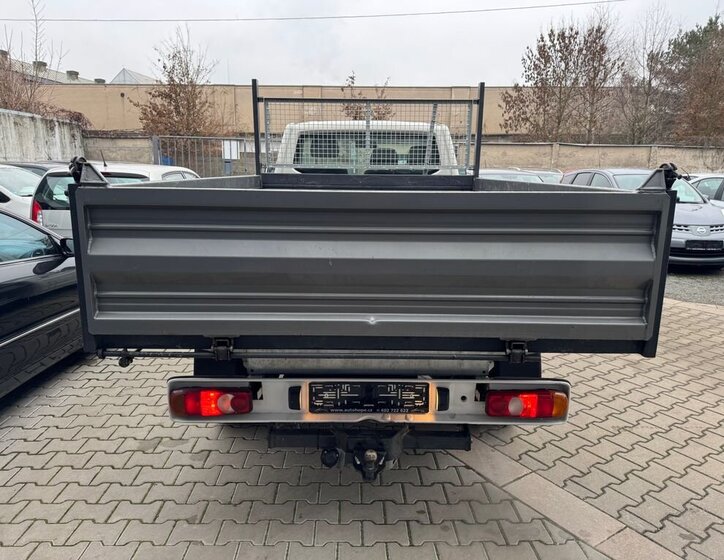 Volkswagen Transporter 13