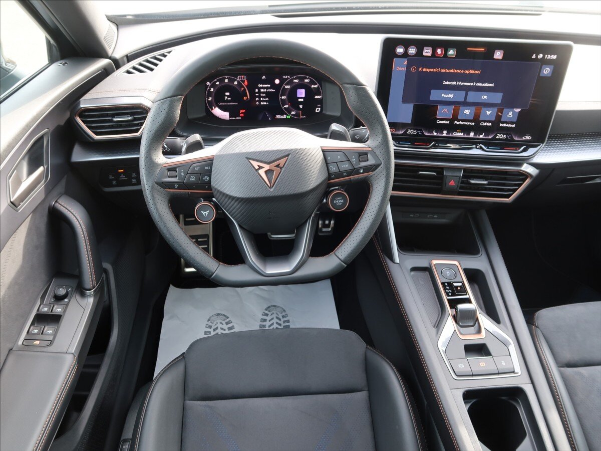 Cupra Formentor SUV / Terénní 2,0 l 195 kw