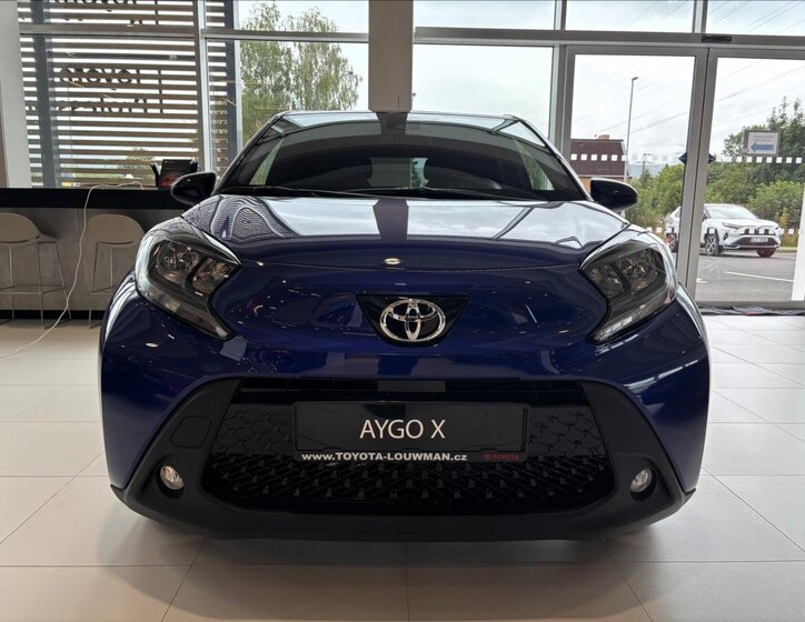 Toyota Aygo Hatchback 1,0 l 53 kw