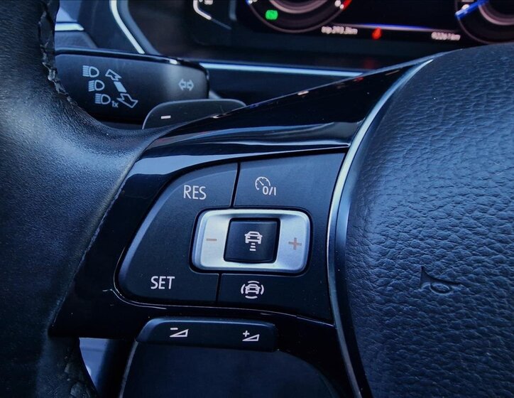 Volkswagen Tiguan SUV 2,0 l 110 kw