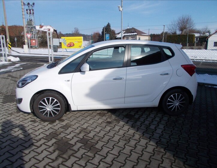 Hyundai ix20 MPV 1,6 l 91 kw