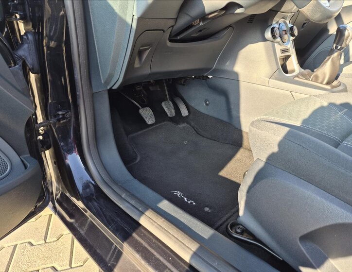 Ford Fiesta Hatchback 1,6 l 70 kw