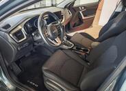 KIA Ceed 8